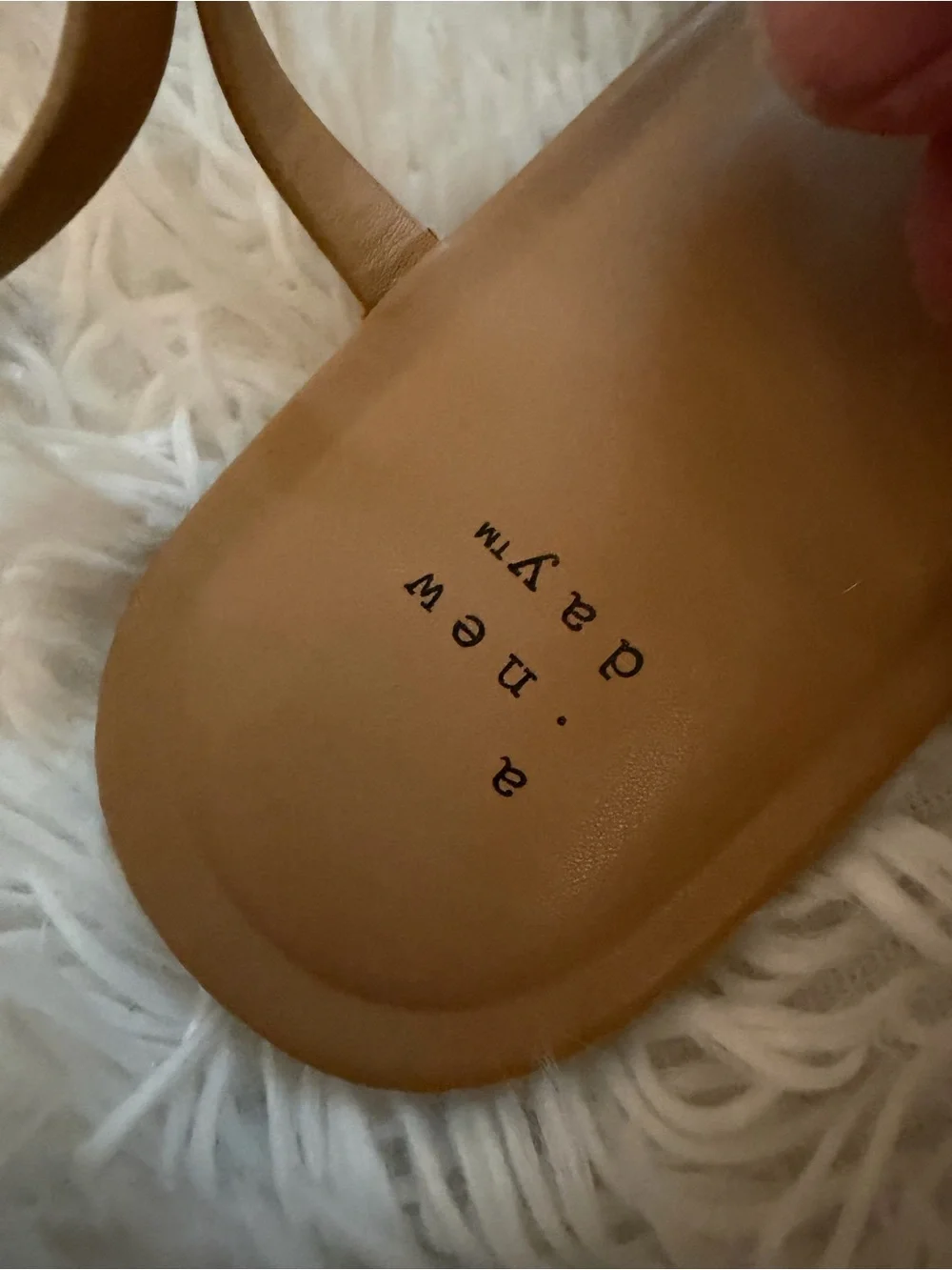A New Day Tan Minimalist Strappy Flat Sandals Women's Size 10